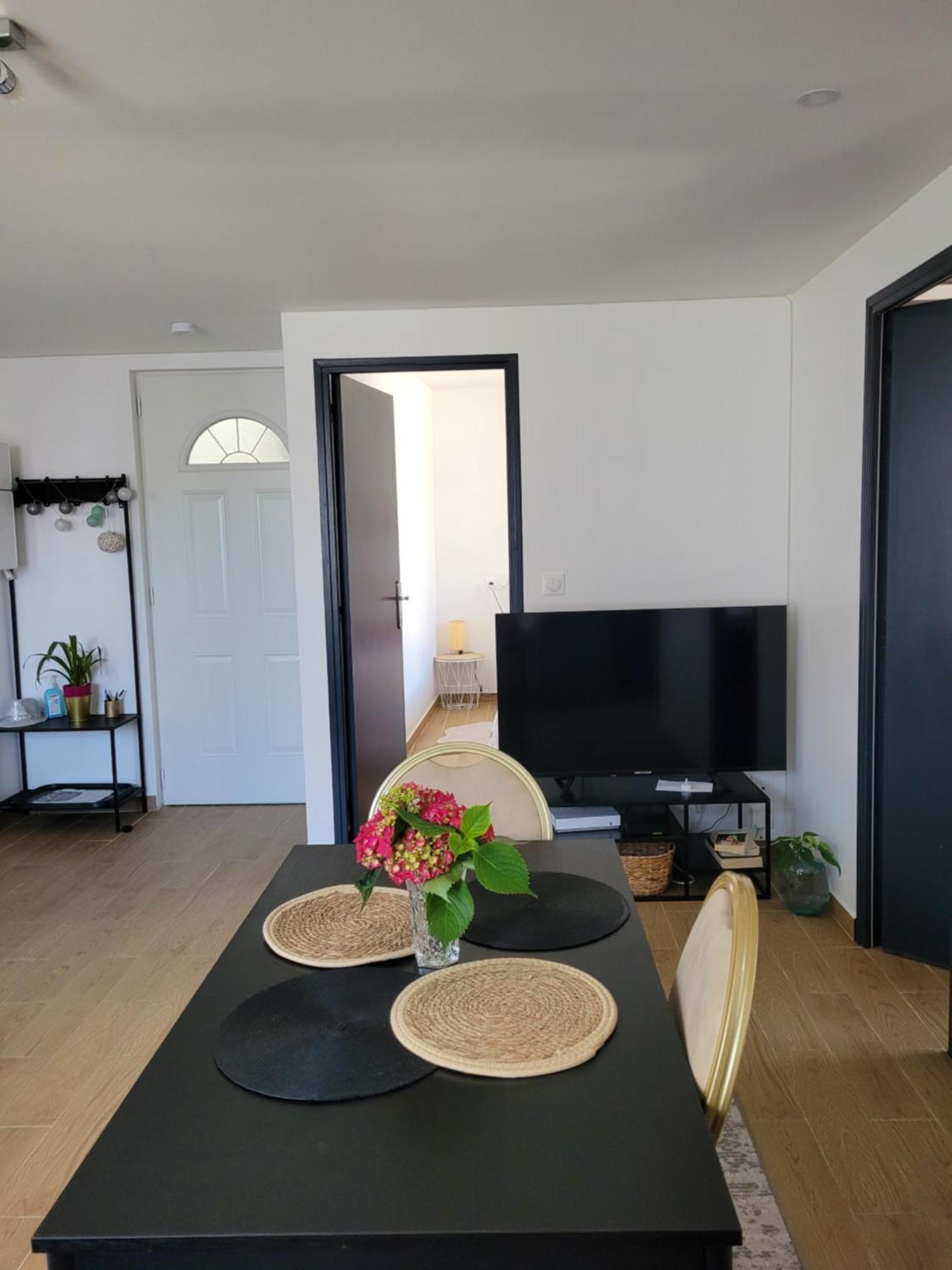 Appartement Prive A 15Mn De Paris Et Proche Enghien Les Bains Groslay Szoba fotó